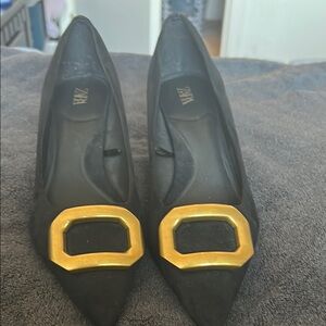 Zara Black and Gold Elegant Heels